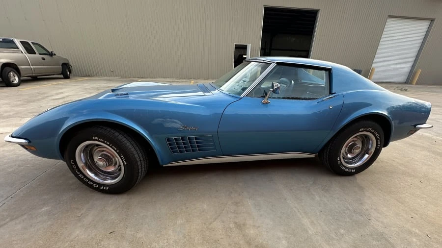 1970 Chevrolet Corvette C3 - Image 2 of 15