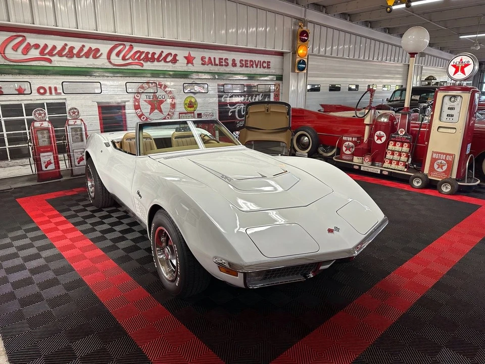 1970 Chevrolet Corvette C3 - Image 2 of 12