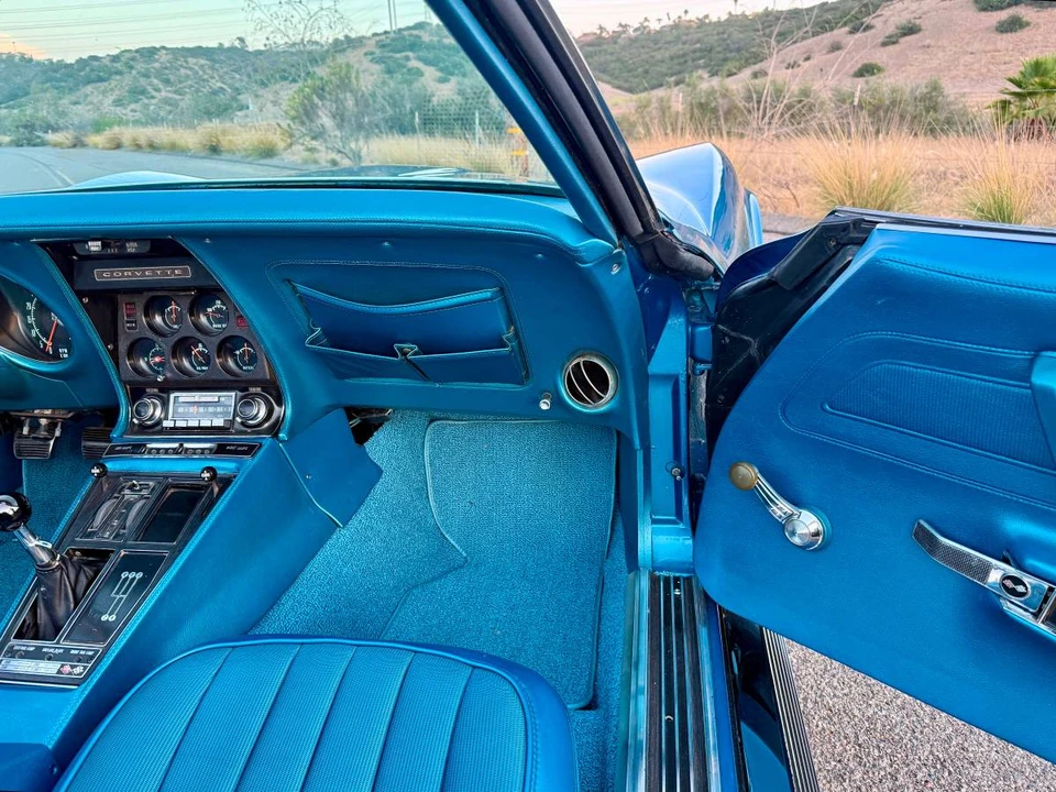 1970 Chevrolet Corvette C3 - Image 15 of 24