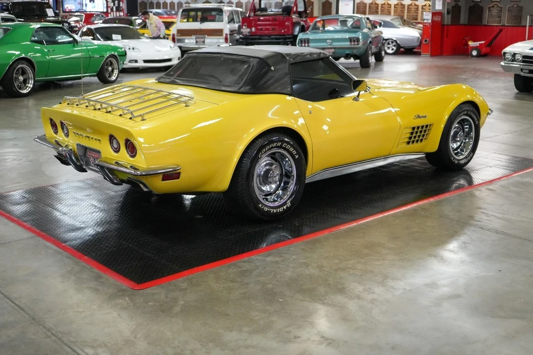 1970 Chevrolet Corvette C3 - Image 15 of 31