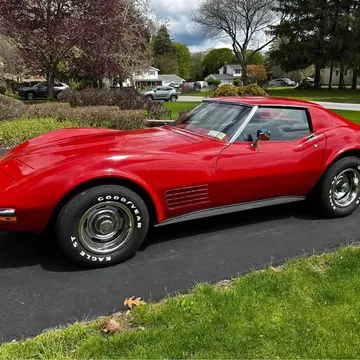 1970 Chevrolet Corvette Stingray Coupe 2D