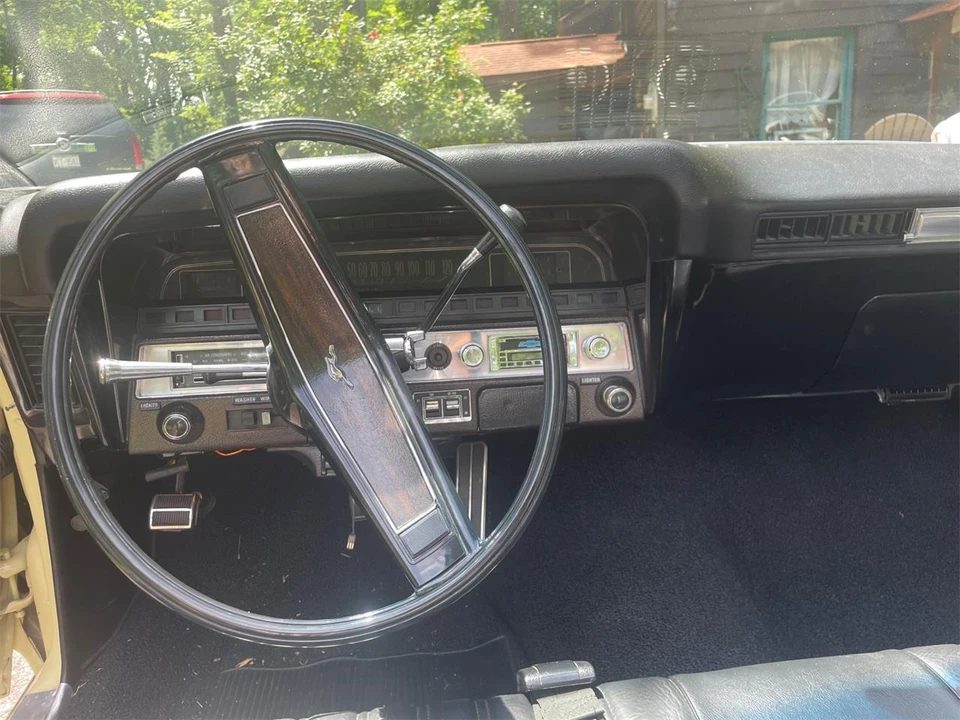 1970 Chevrolet Impala 4th Gen - Image 14 of 31