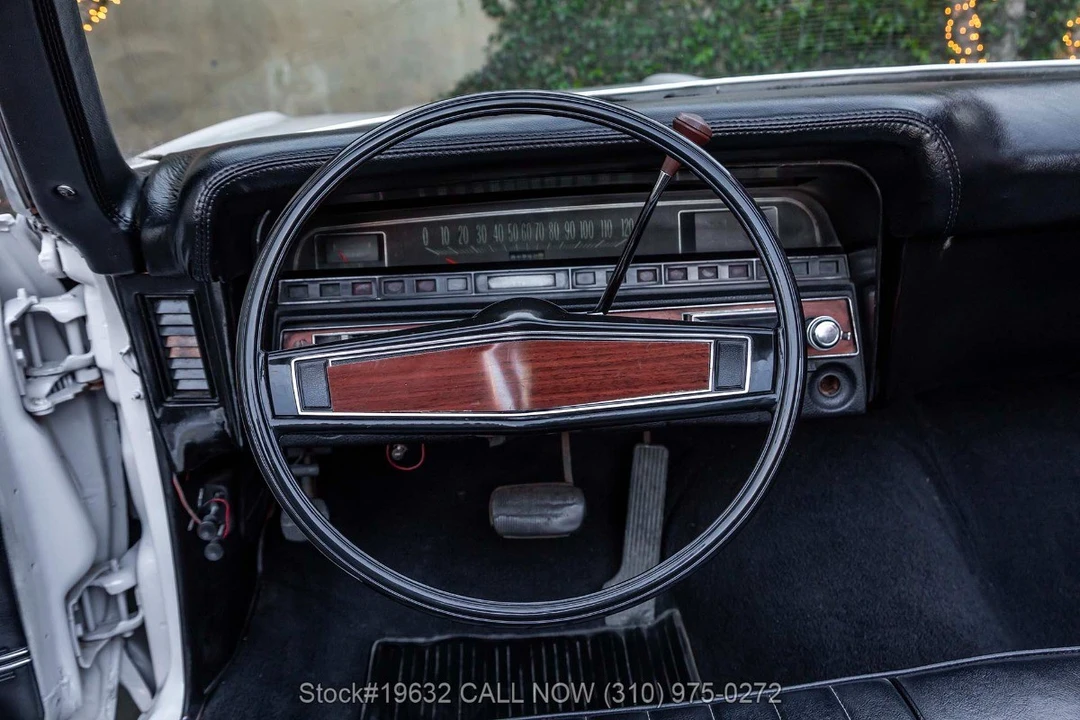 1970 Chevrolet Impala 4th Gen - Image 24 of 31
