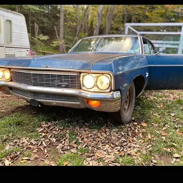 1970 Chevrolet Impala LS Sedan 4D