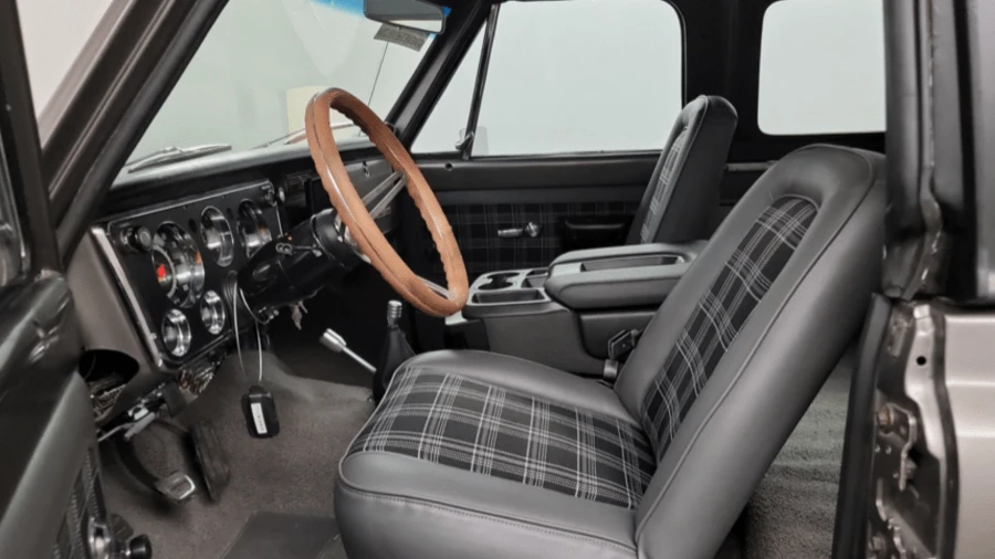 1970 Chevrolet K5 Blazer 1st Gen - Image 8 of 16