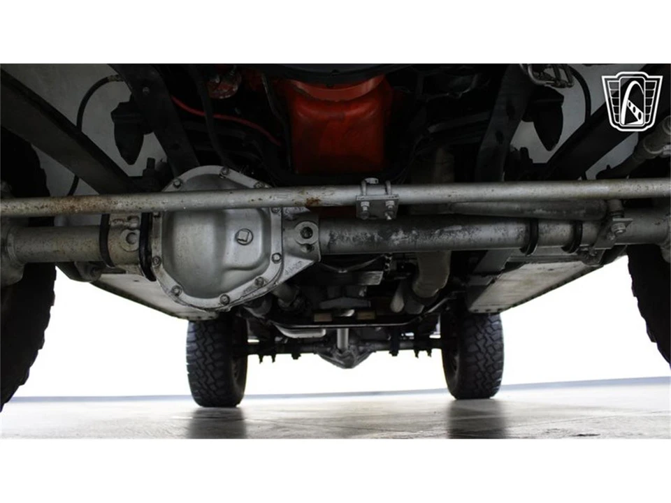 1970 Chevrolet K5 Blazer 1st Gen - Image 18 of 31