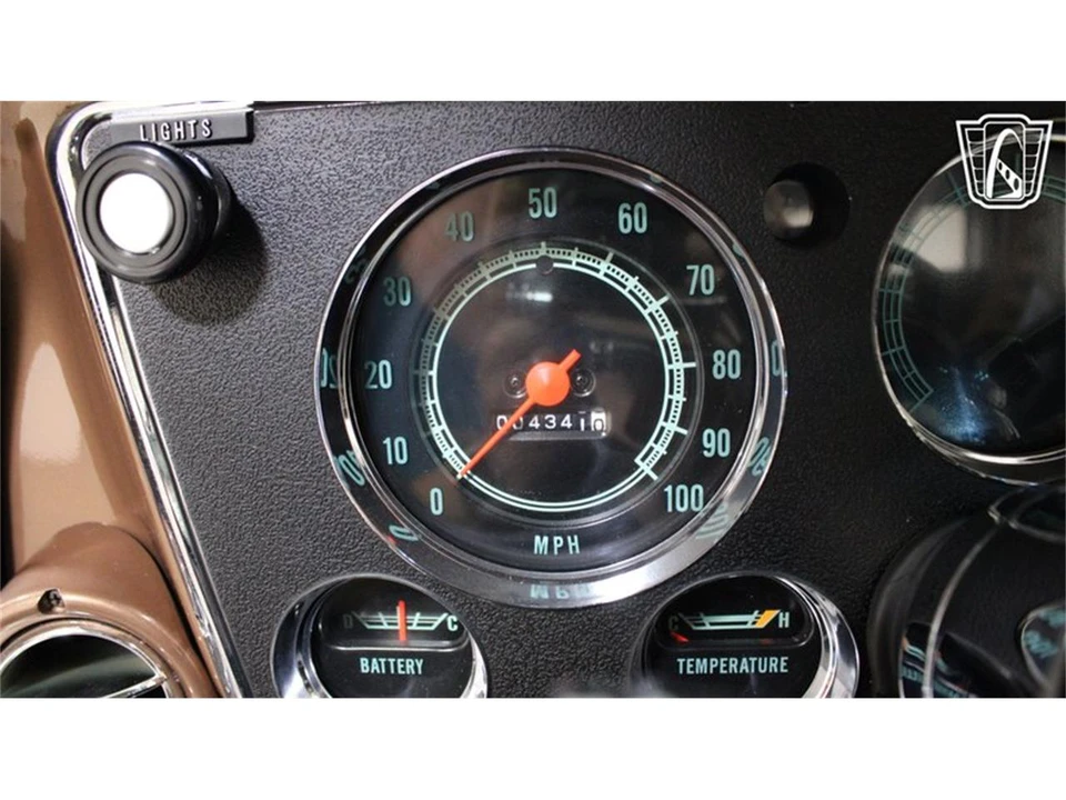 1970 Chevrolet K5 Blazer 1st Gen - Image 14 of 31