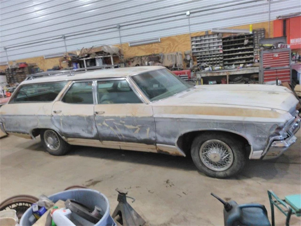 1970 Chevrolet - Image 2 of 22