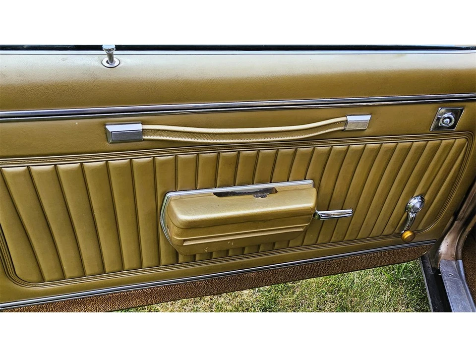 1970 Chevrolet Monte Carlo 1st Gen - Image 11 of 31