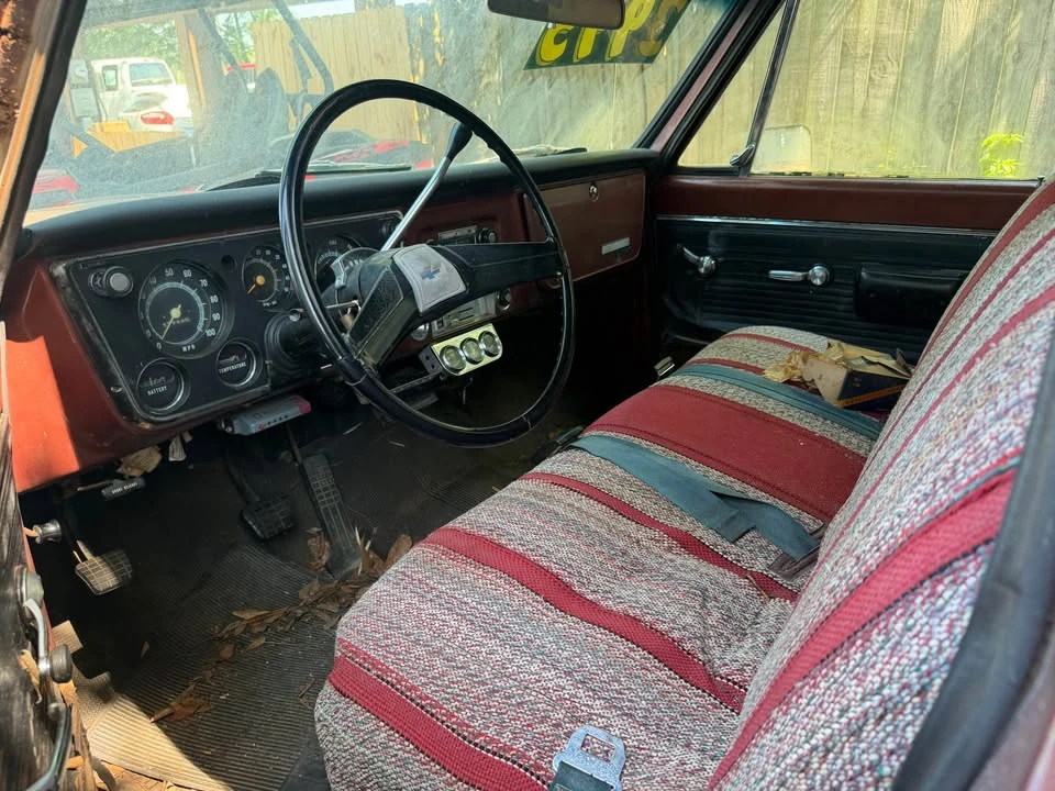 1970 Chevrolet Suburban 6th Gen - Image 2 of 3