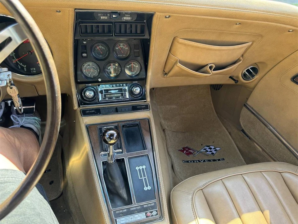 1970 Chevrolet Corvette C3 - Image 13 of 24