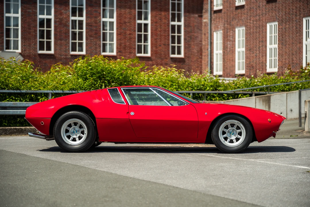 1970 DeTomaso Mangusta - Image 9 of 31