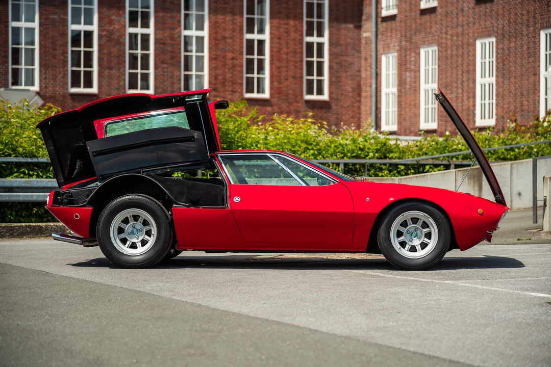 1970 DeTomaso Mangusta - Image 13 of 31