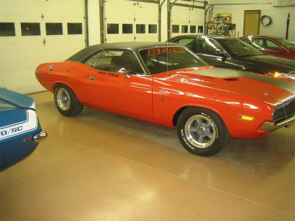 1970 Dodge Challenger Hemi 1st Gen - Image 2 of 6