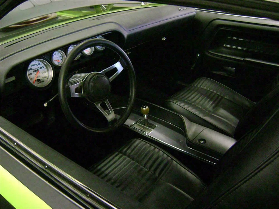 1970 Dodge Challenger 1st Gen - Image 3 of 4