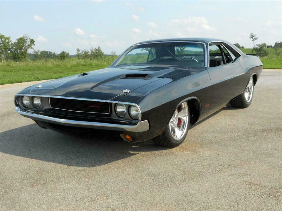 1970 Dodge Challenger 1st Gen - Image 2 of 5
