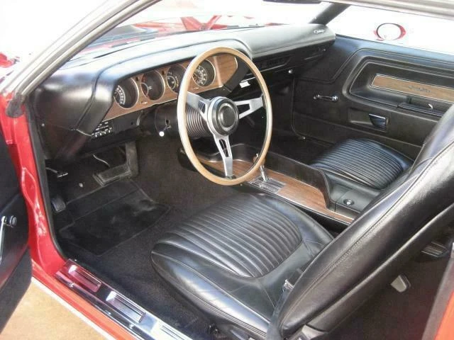 1970 Dodge Challenger Hemi 1st Gen - Image 4 of 4