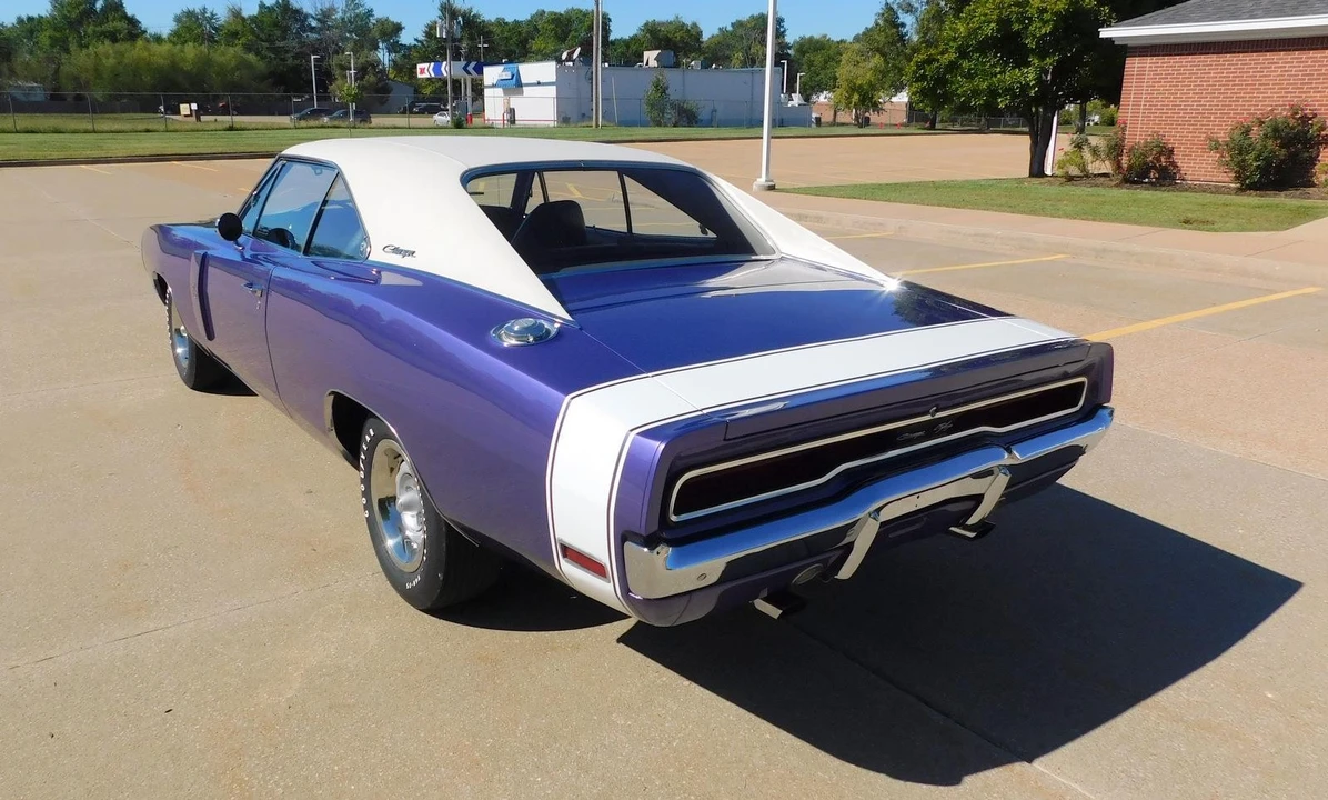 1970 Dodge Charger 2nd Gen - Image 21 of 31