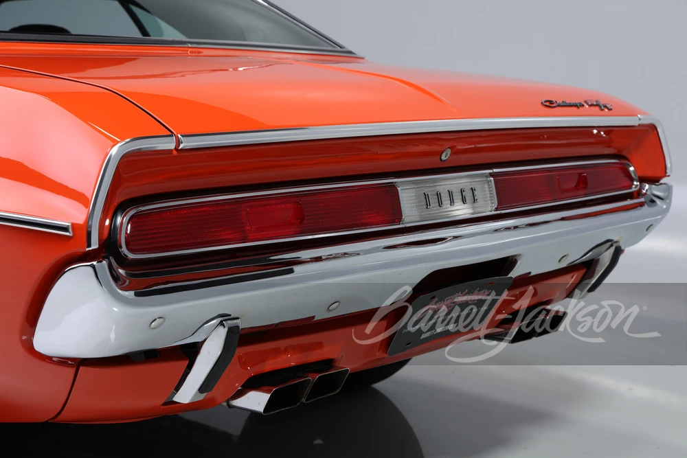 1970 Dodge Challenger Hemi 1st Gen - Image 9 of 31