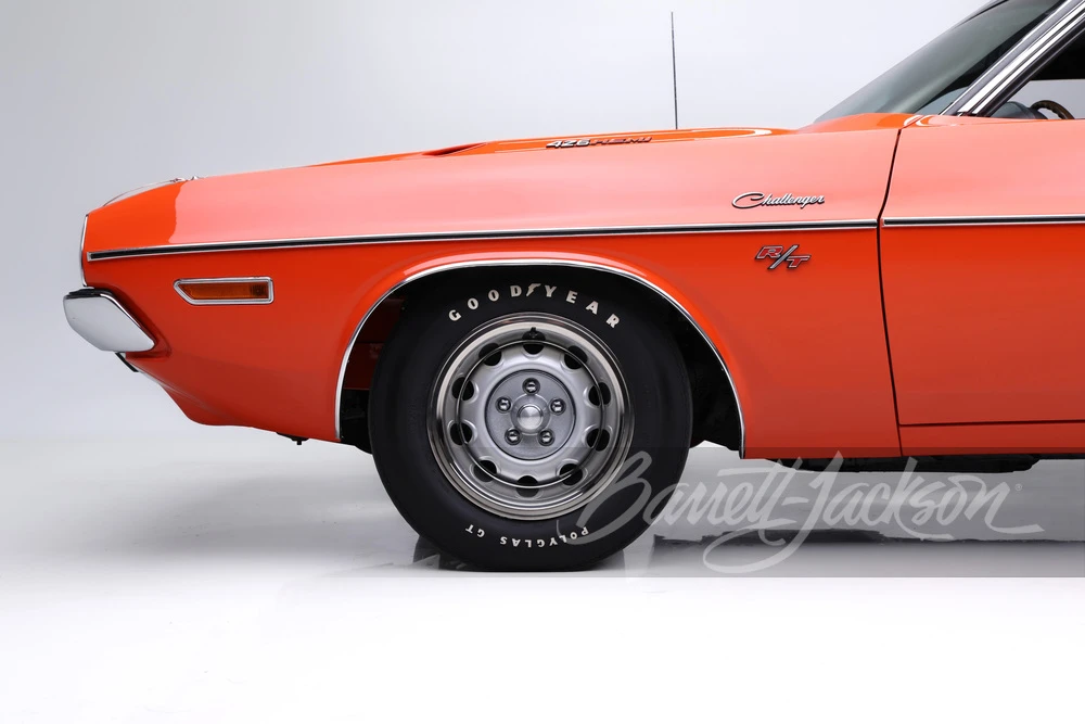 1970 Dodge Challenger Hemi 1st Gen - Image 23 of 31