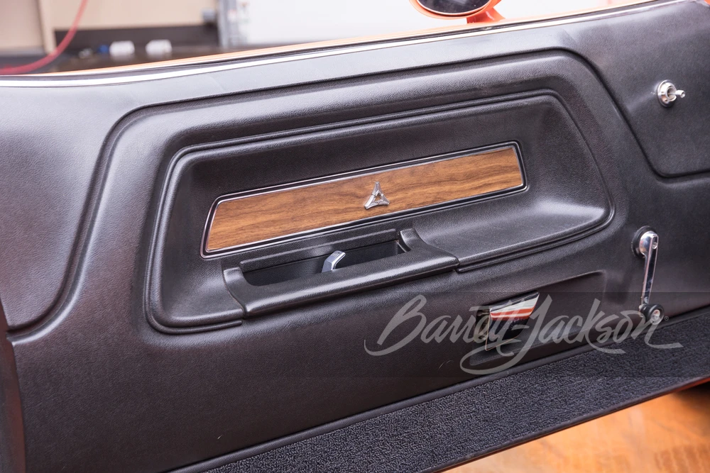 1970 Dodge Challenger Hemi 1st Gen - Image 24 of 31