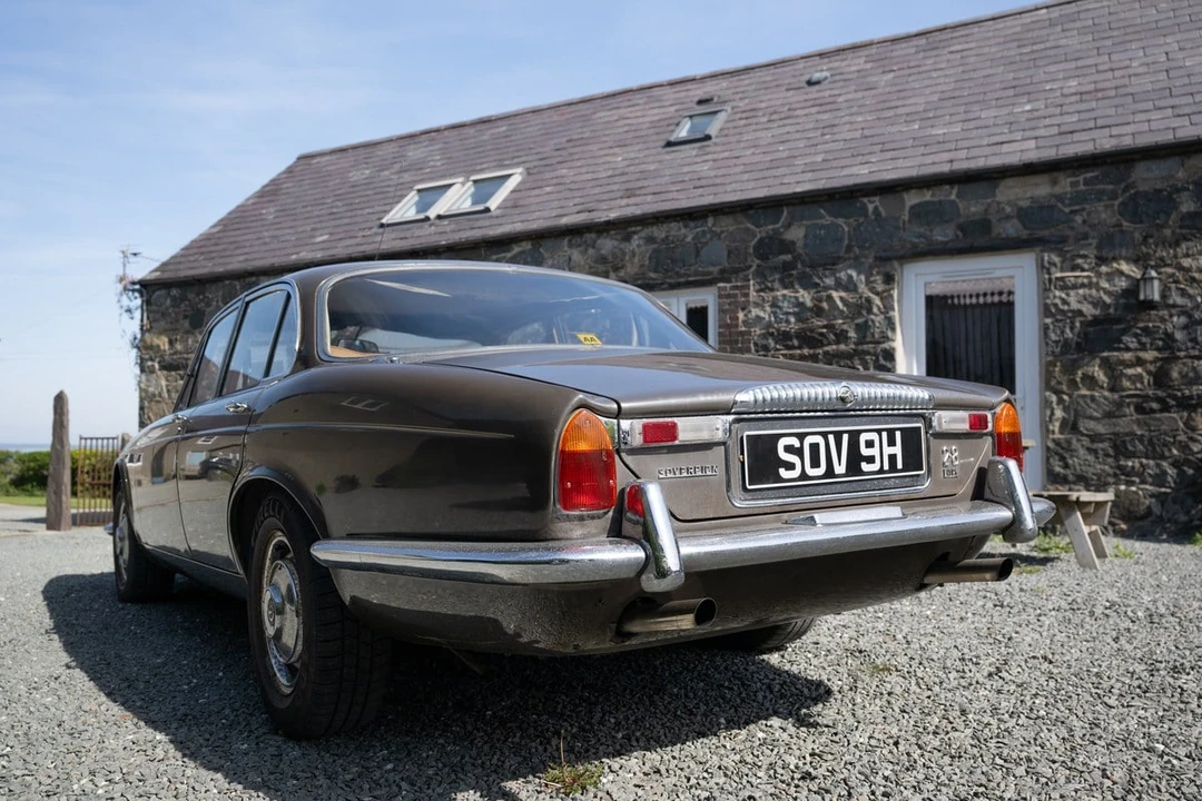 1970 Daimler - Image 3 of 31