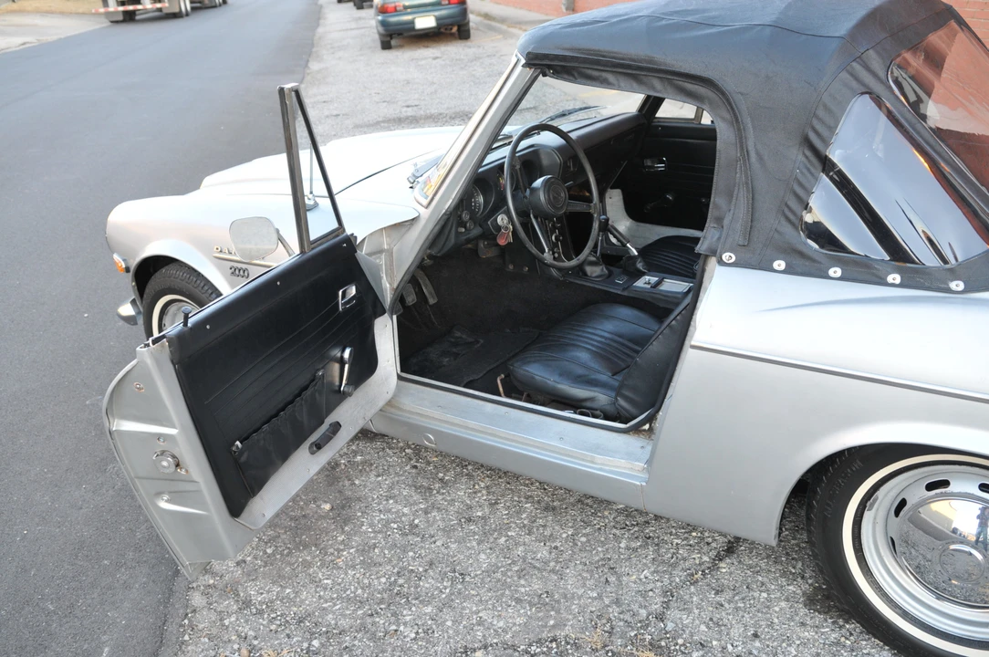 1970 Nissan Datsun Sports - Image 28 of 31