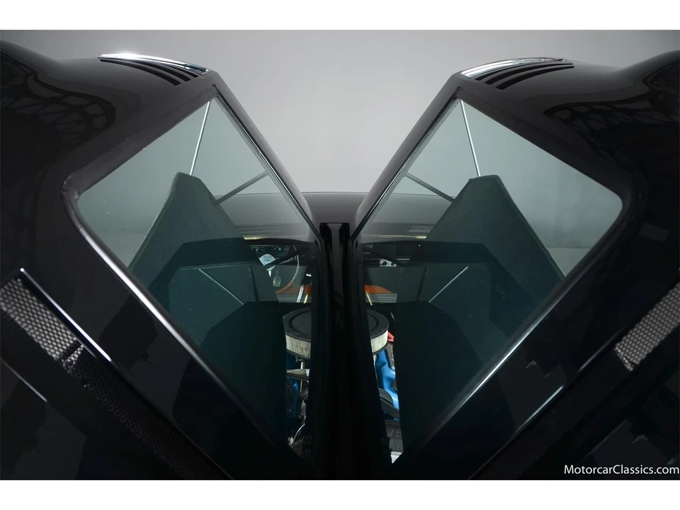 1970 DeTomaso Mangusta - Image 26 of 31