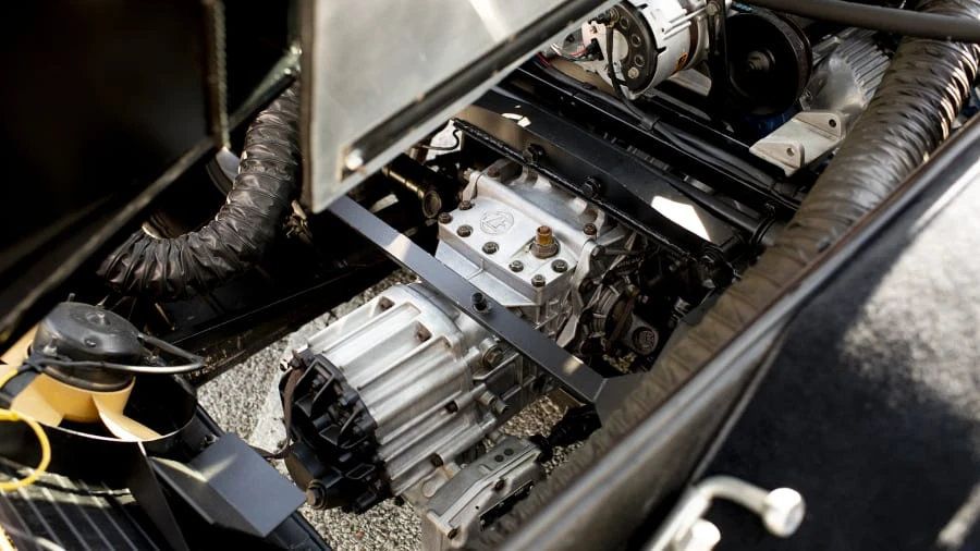 1970 DeTomaso Mangusta - Image 29 of 31
