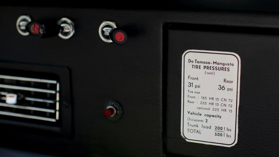 1970 DeTomaso Mangusta - Image 25 of 31
