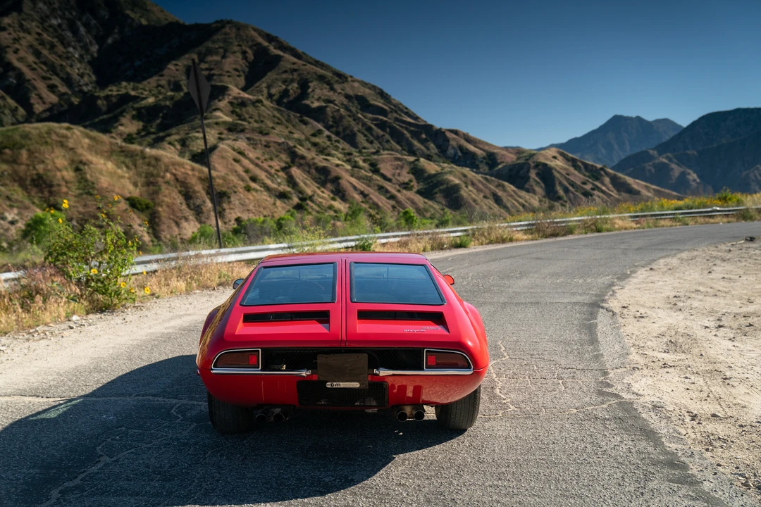 1970 DeTomaso Mangusta - Image 27 of 31