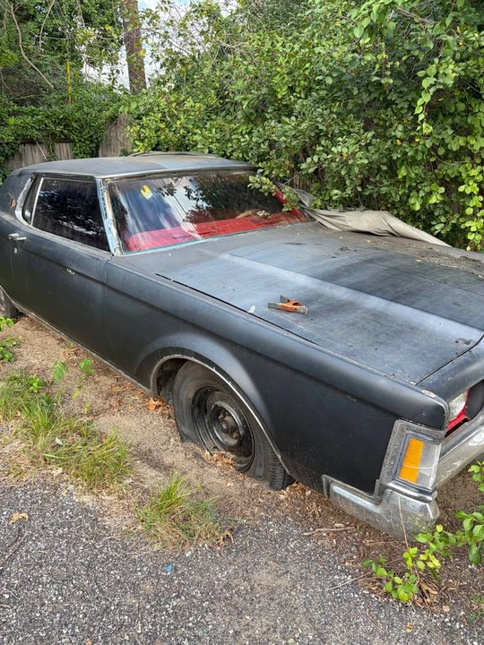 1970 Lincoln Continental 5th Gen - Image 4 of 11