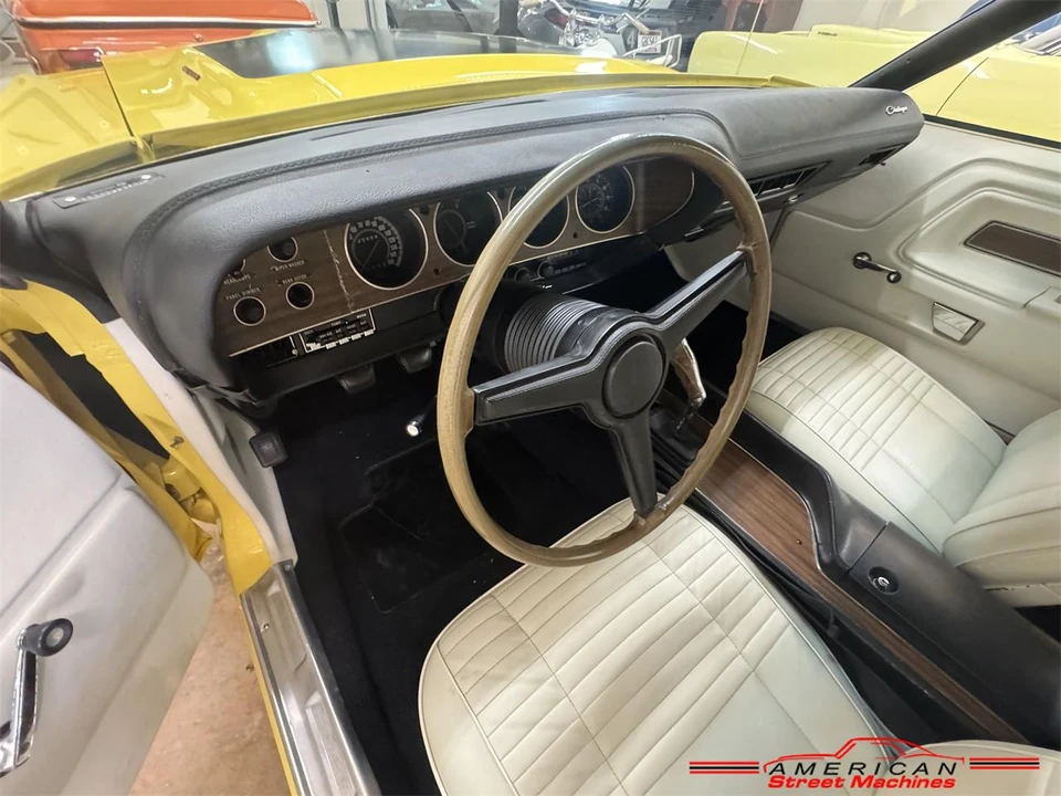 1970 Dodge Challenger 1st Gen - Image 17 of 31