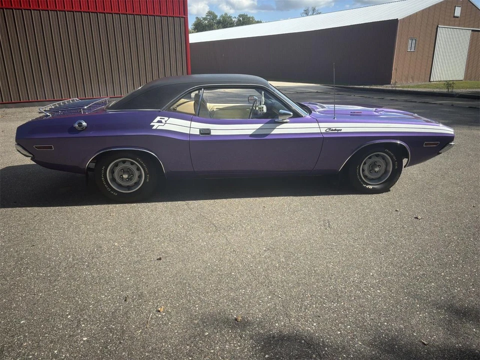 1970 Dodge Challenger 1st Gen - Image 7 of 31