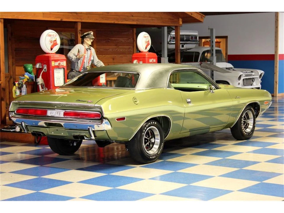 1970 Dodge Challenger 1st Gen - Image 8 of 31