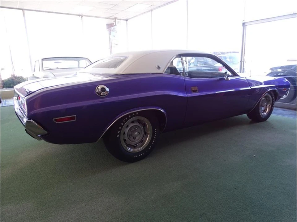 1970 Dodge Challenger 1st Gen - Image 8 of 29