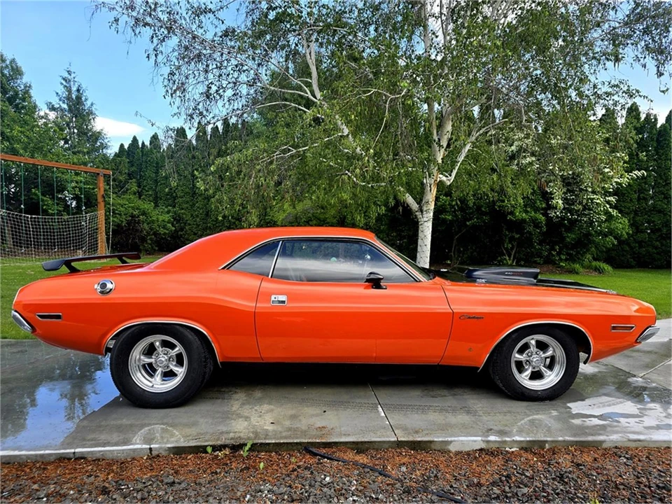 1970 Dodge Challenger 1st Gen - Image 10 of 31