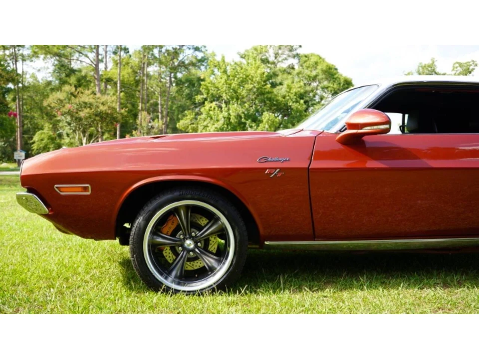 1970 Dodge Challenger 1st Gen - Image 21 of 31