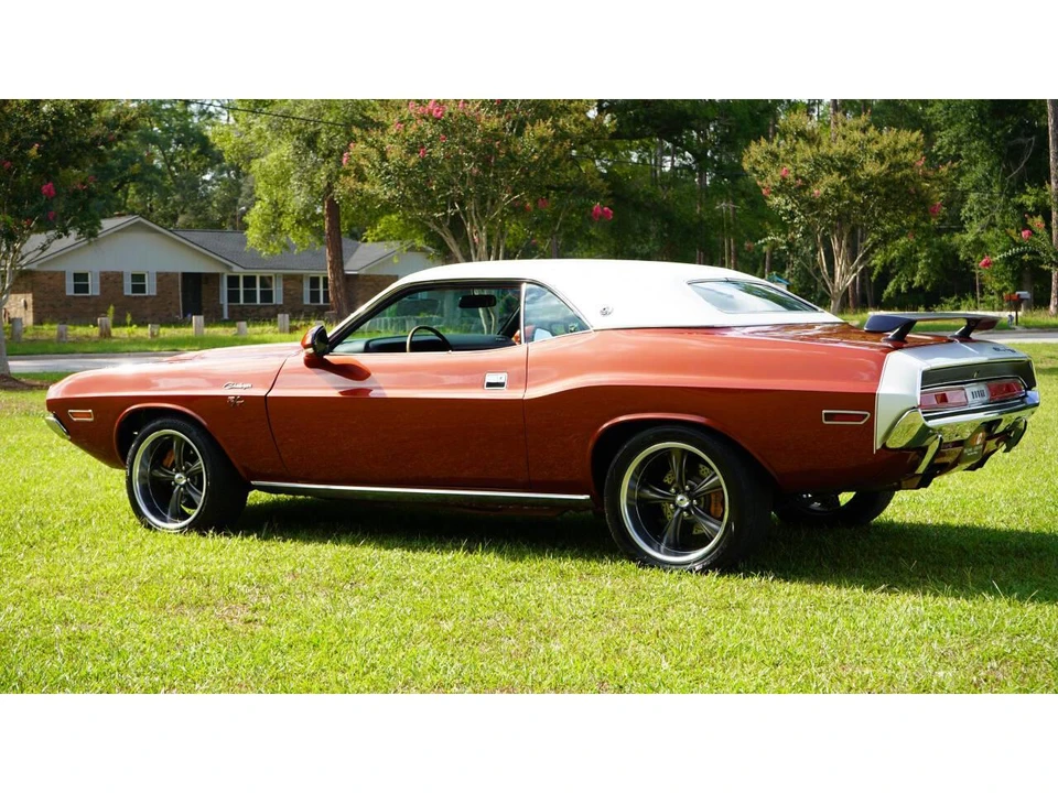 1970 Dodge Challenger 1st Gen - Image 15 of 31