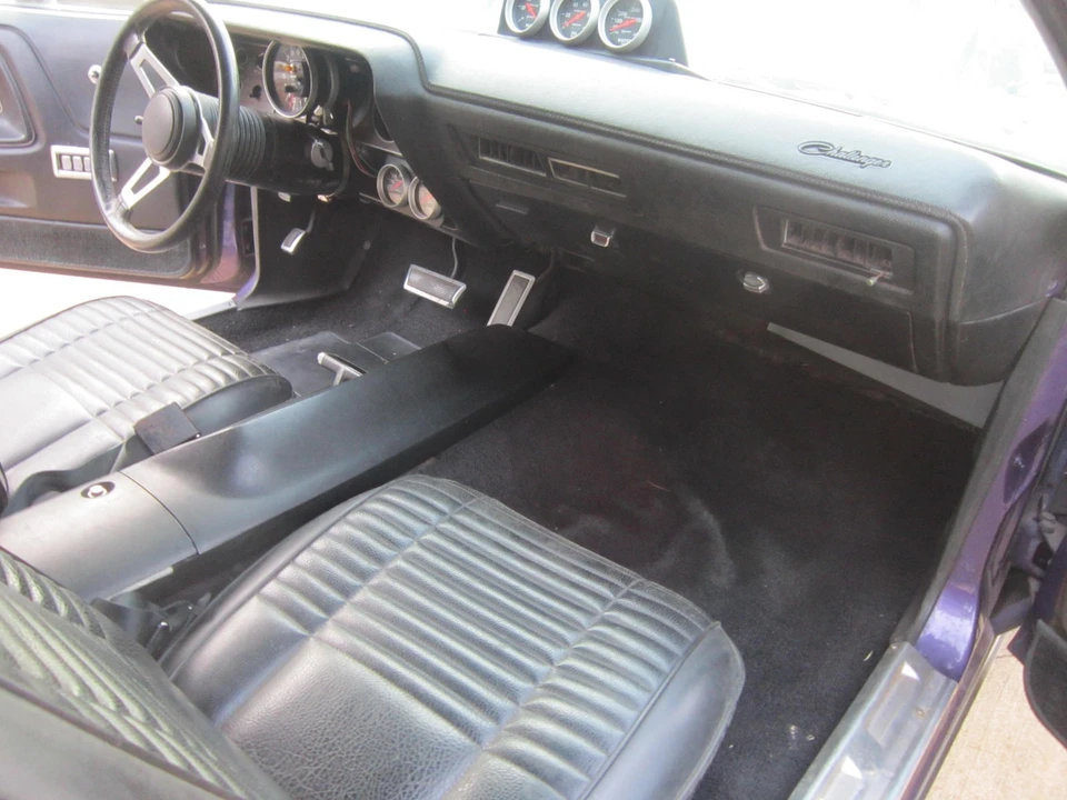 1970 Dodge Challenger 1st Gen - Image 13 of 20