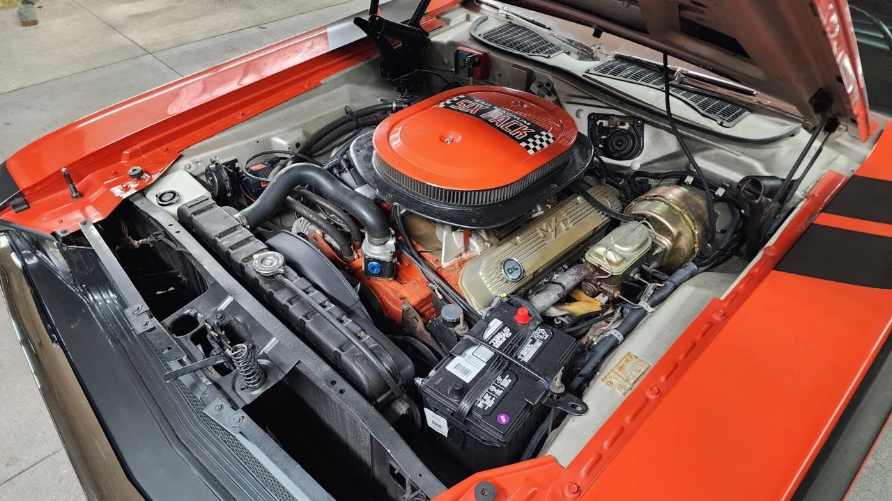 1970 Dodge Challenger 1st Gen - Image 8 of 17