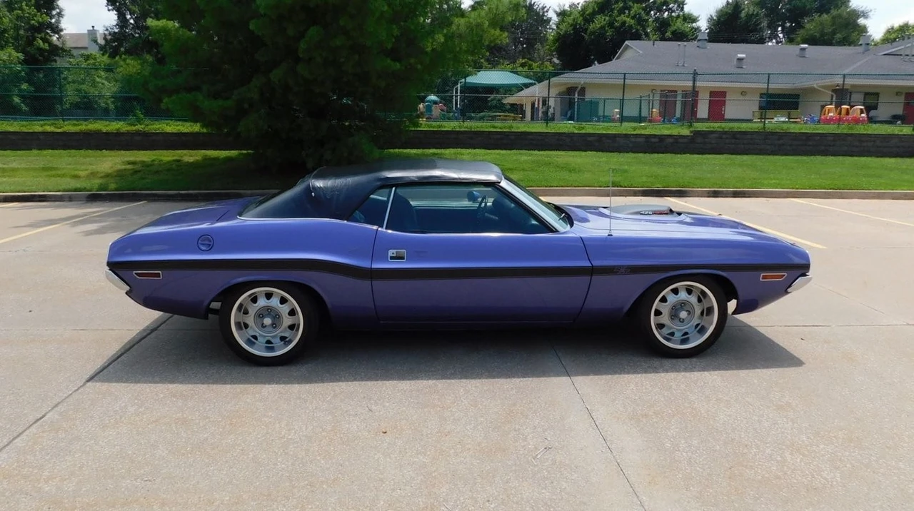 1970 Dodge Challenger 1st Gen - Image 14 of 31