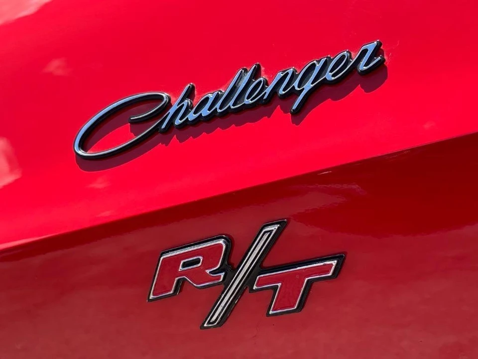 1970 Dodge Challenger Hemi 1st Gen - Image 19 of 21