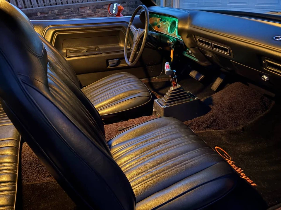 1970 Dodge Challenger - Image 17 of 24