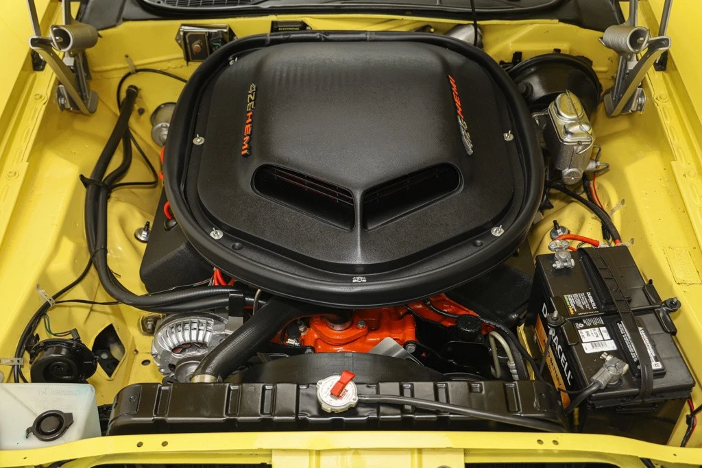 1970 Dodge Challenger Hemi 1st Gen - Image 4 of 12