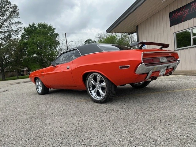 1970 Dodge Challenger Hemi 1st Gen - Image 7 of 21