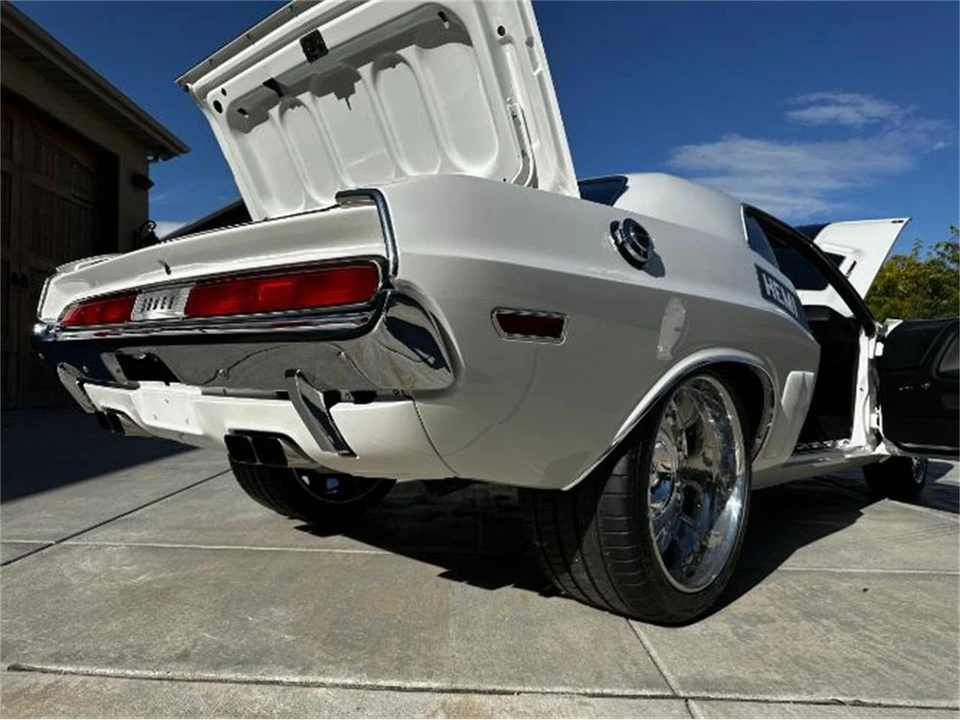 1970 Dodge Challenger 1st Gen - Image 9 of 30