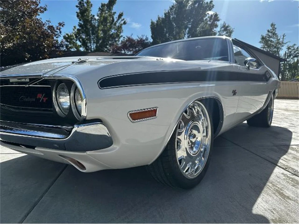 1970 Dodge Challenger 1st Gen - Image 16 of 30