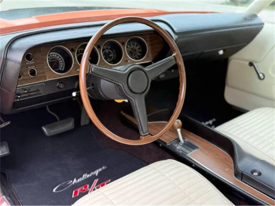 1970 Dodge Challenger 1st Gen - Image 17 of 29