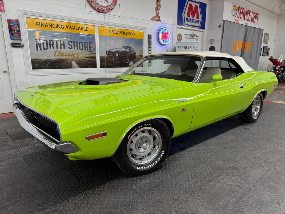 1970 Dodge Challenger Hemi 1st Gen - Image 3 of 21